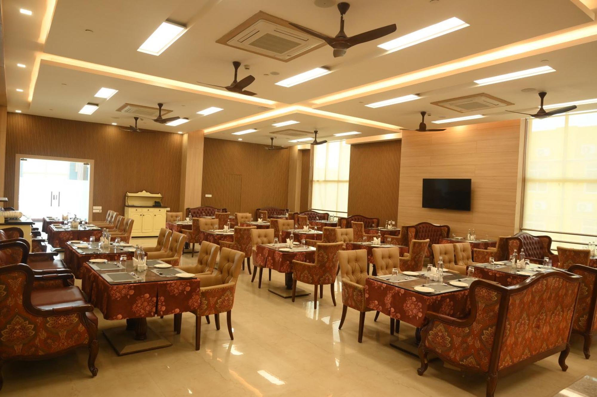 Mayfair World Cup Village Rourkela Екстер'єр фото